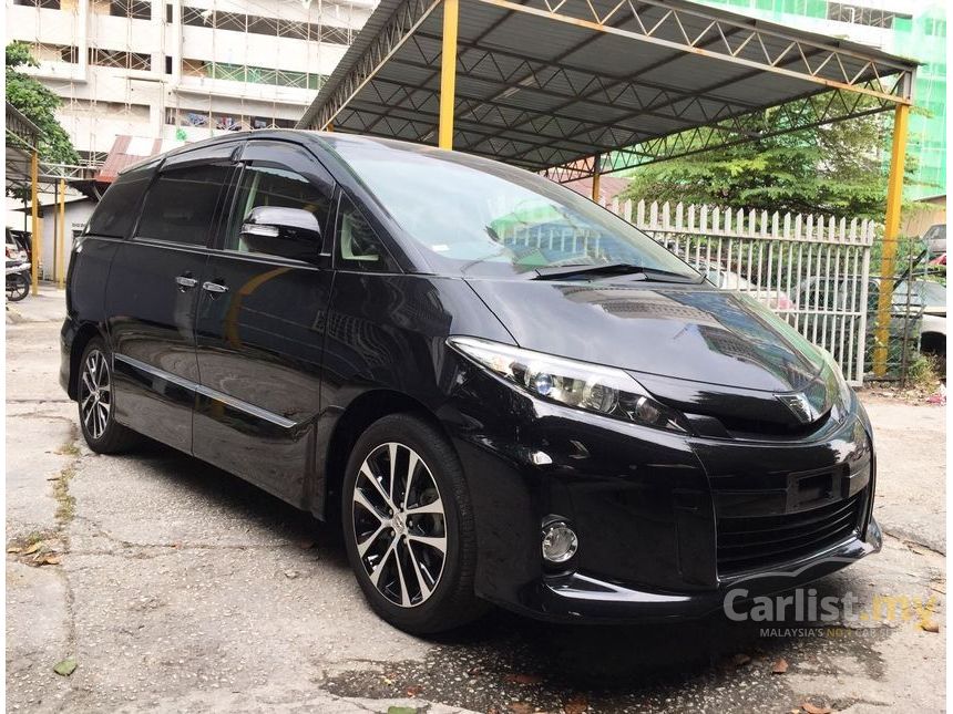 Toyota estima 2014