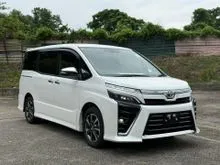 2021 Toyota Voxy 2.0 ZS Kirameki 3 8 Seater Free 2 Years Services Package