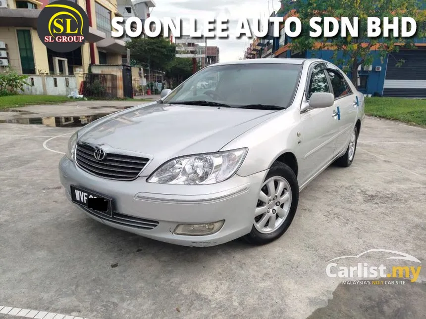 2004 Toyota Camry V Sedan