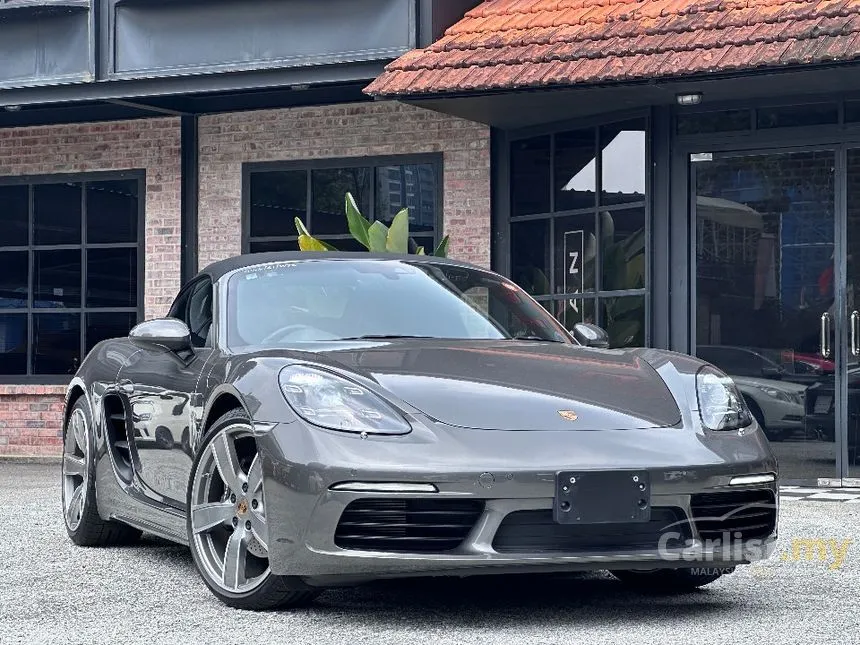 2021 Porsche 718 Boxster Convertible