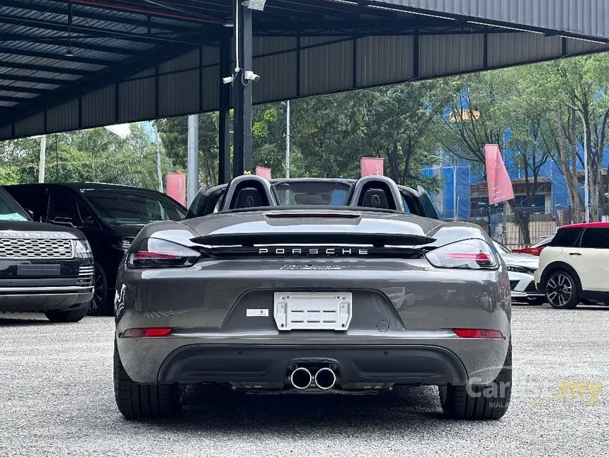 2021 Porsche 718 Boxster Convertible