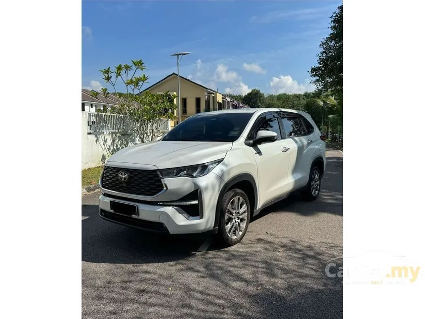 2024 Toyota Innova Zenix V Hybrid MPV