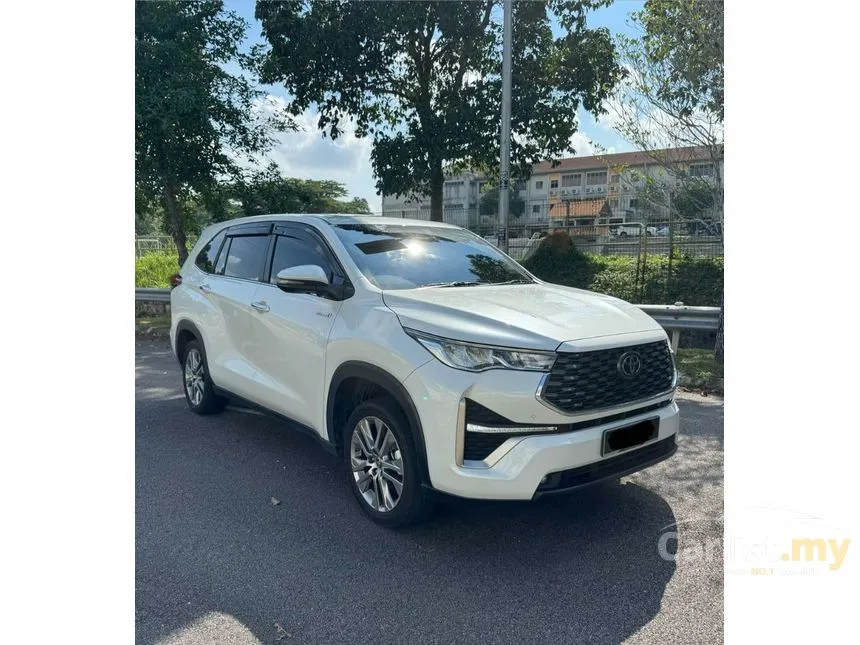 2024 Toyota Innova Zenix V Hybrid MPV