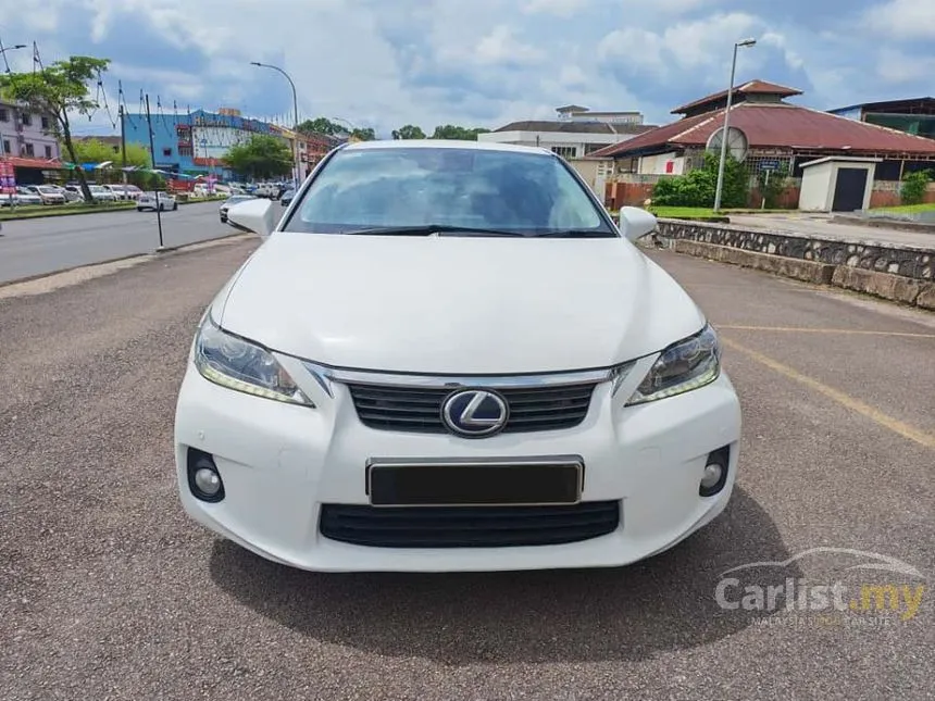 2011 Lexus CT 200h Hatchback
