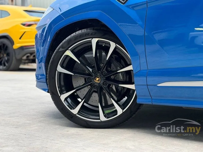 2019 Lamborghini Urus SUV