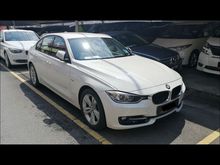 BMW 320i 2.0 Sport Line Sedan