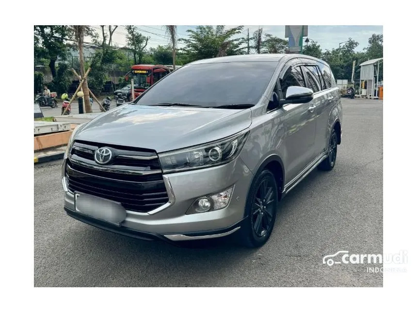 2018 Toyota Kijang Innova Venturer MPV