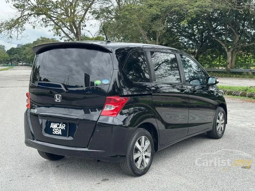 2012 Honda Freed E MPV