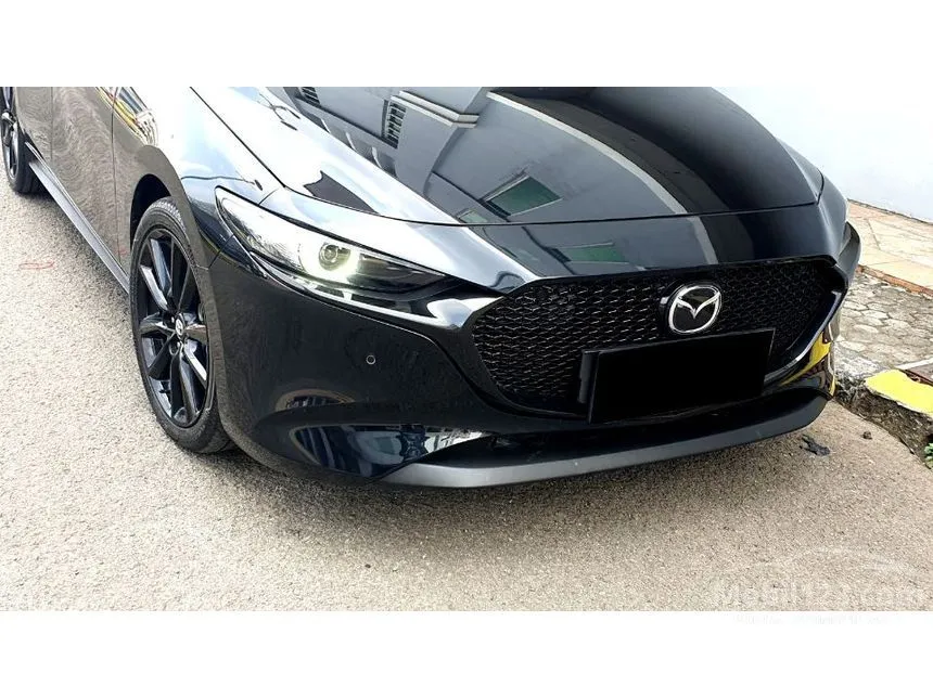2025 Mazda 3 SKYACTIV-G Hatchback