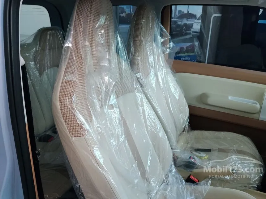 2025 Wuling Air EV Lite 300KM Hatchback