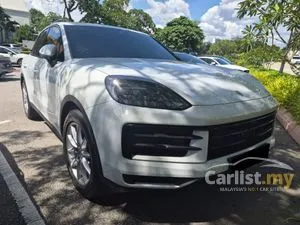 2025 Porsche Cayenne 3.0 SUV