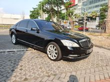 2010 Mercedes-Benz S300 L 3.0 Solitaire Sedan Hitam Surabaya