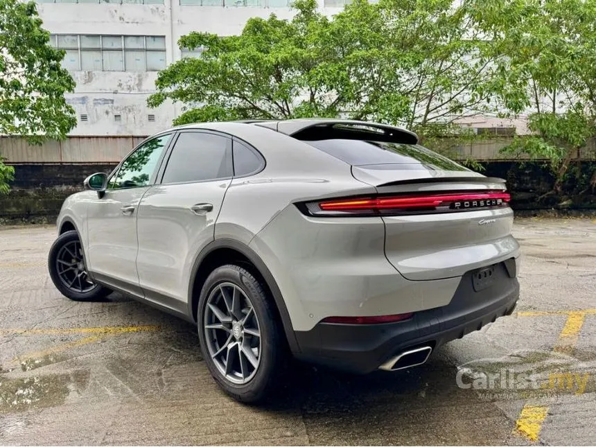 2023 Porsche Cayenne SUV