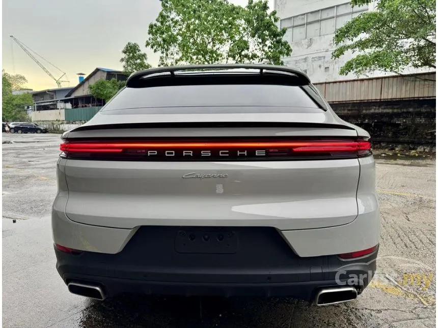 2023 Porsche Cayenne SUV