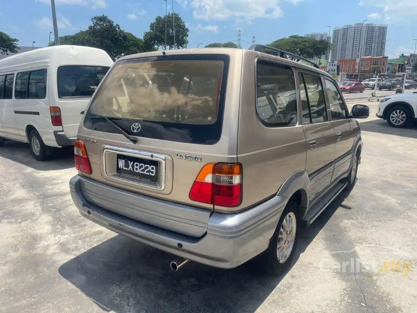 2004 Toyota Unser LGX MPV