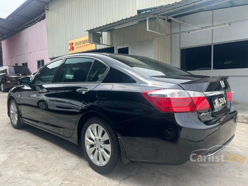 2015 Honda Accord VTi-L Sedan