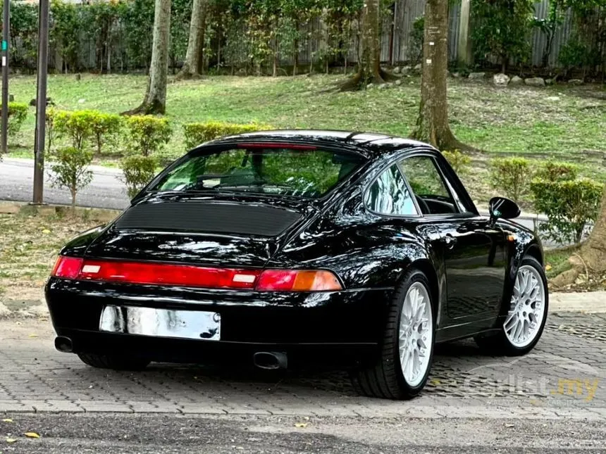1994 Porsche 911 Carrera 2 Coupe