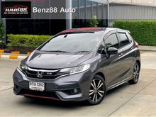 2017 Honda Jazz 1.5 (ปี 14-18) RS i-VTEC Hatchback