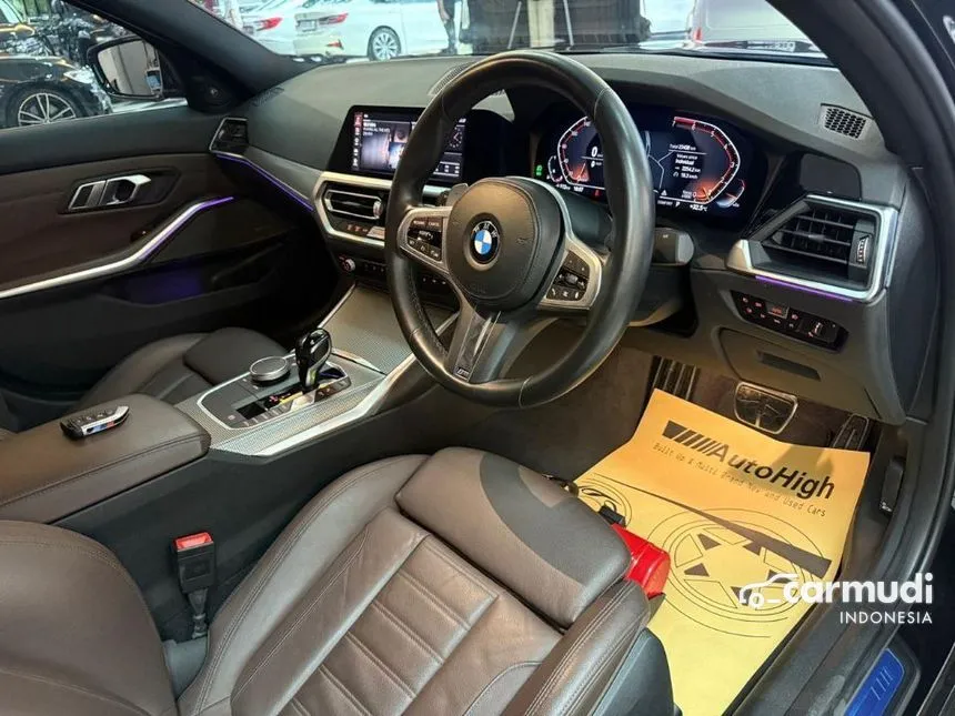 2021 BMW 330i M Sport Sedan