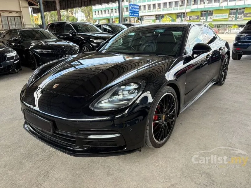 2018 Porsche Panamera Hatchback