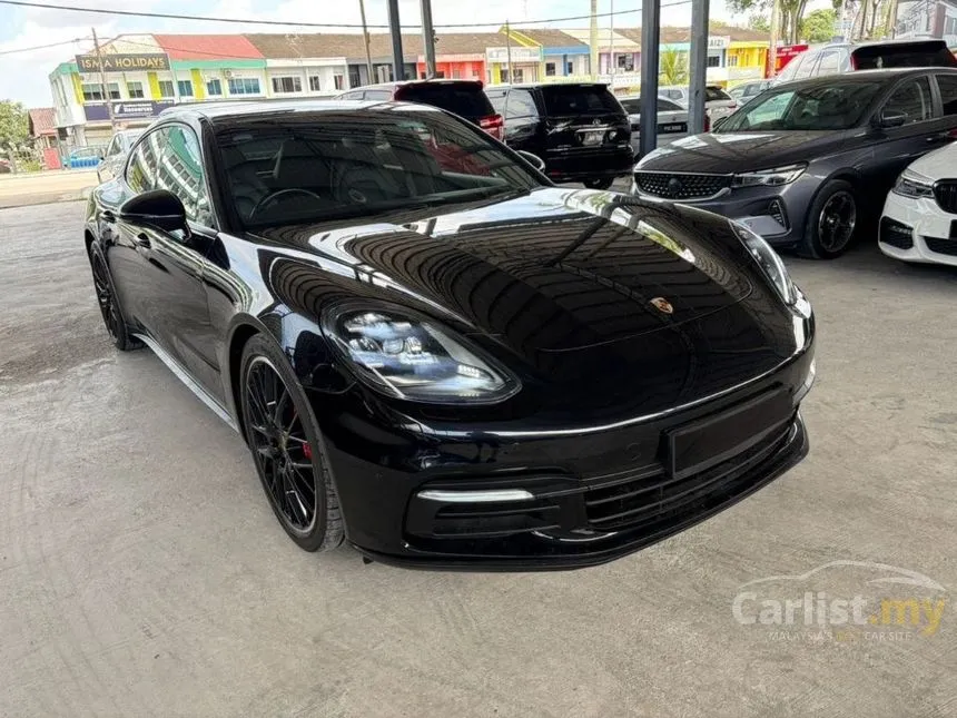 2018 Porsche Panamera Hatchback