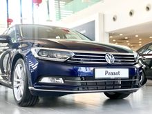 2019 Volkswagen Passat B8 2.0 TSI HIGHLINE NEW PRE REG DEMO UNIT WITH YEAR END OFFER