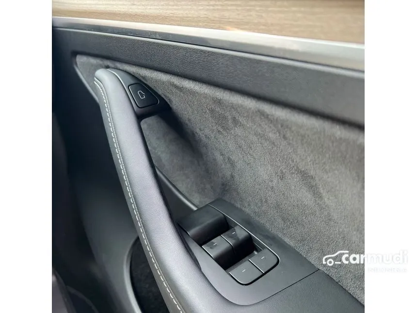 2022 Tesla Model Y Long Range SUV