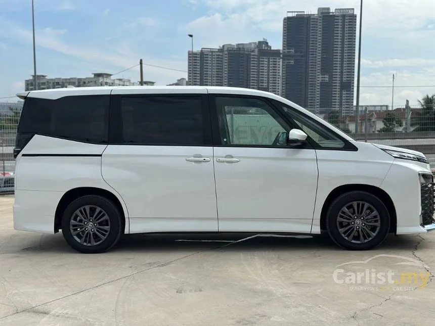 2023 Toyota Voxy S-G MPV