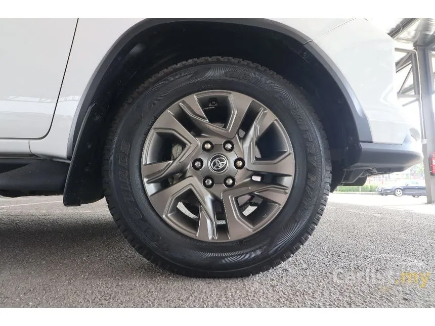 2022 Toyota Fortuner VRZ SUV