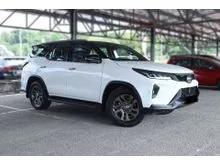 2022 Toyota Fortuner 2.8 VRZ Service Record/Warranty