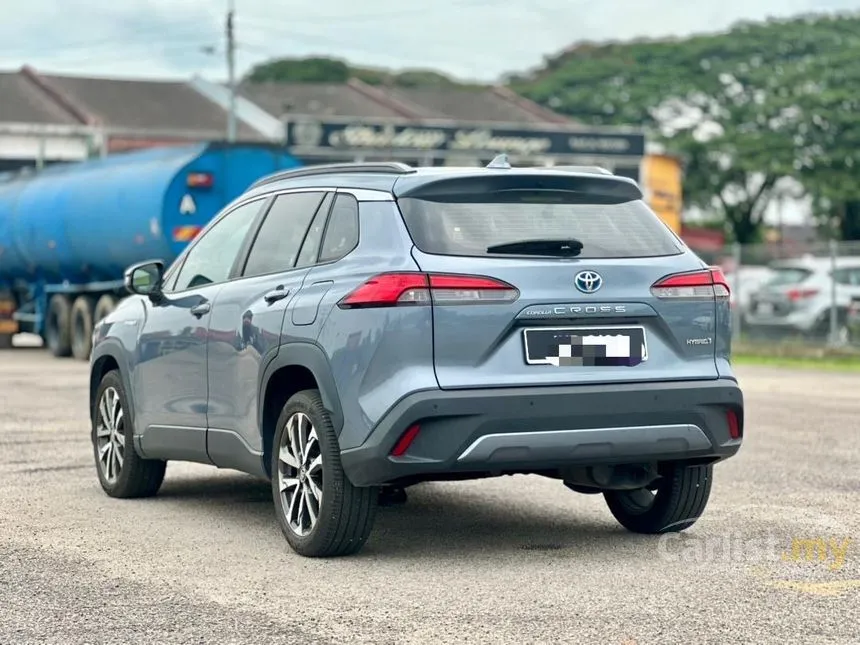 2022 Toyota Corolla Cross Hybrid SUV
