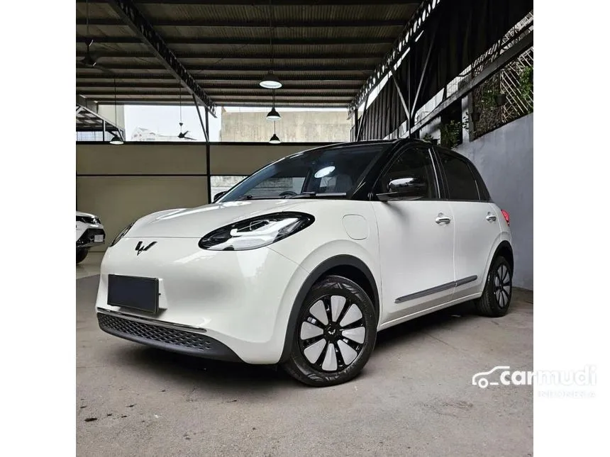 2024 Wuling Binguo EV Long Range Hatchback