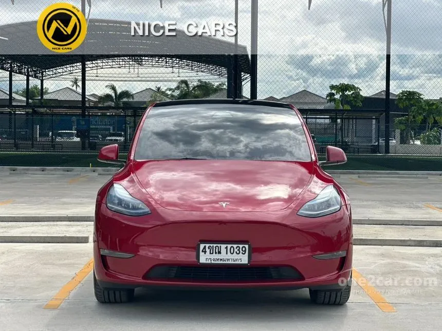 2024 TESLA Model Y Long Range SUV