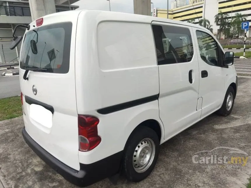 2018 Nissan NV200 Semi Panel Van