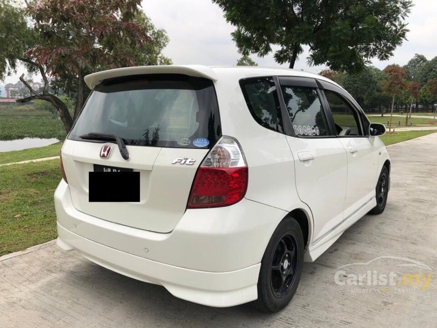 Used 2008 Honda Jazz 1.5 VTEC Hatchback body kit nice sport rim