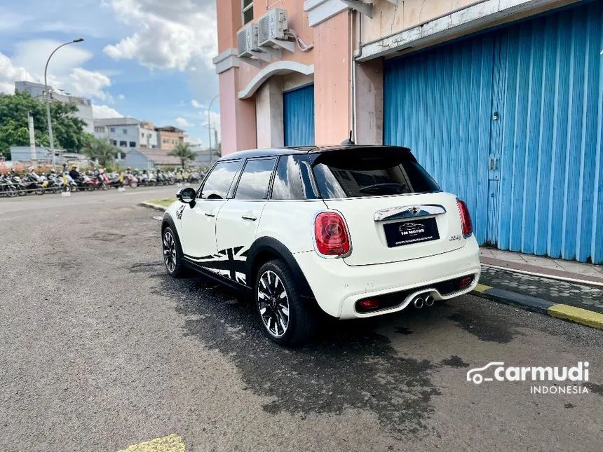 2015 MINI Cooper S 5 Door Hatchback