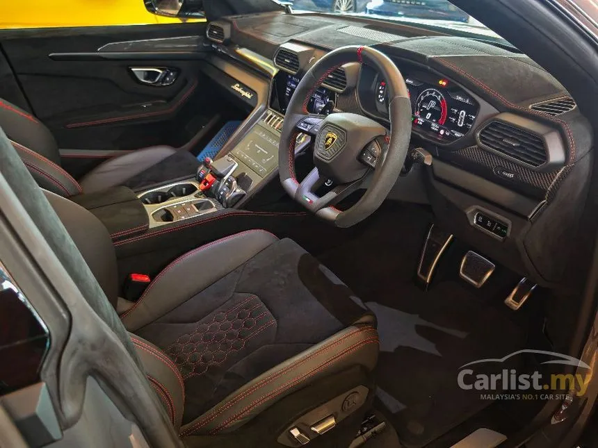 2023 Lamborghini Urus Performante SUV