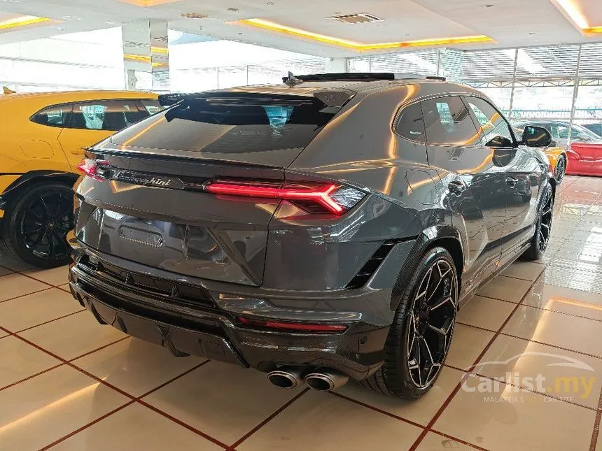 2023 Lamborghini Urus Performante SUV