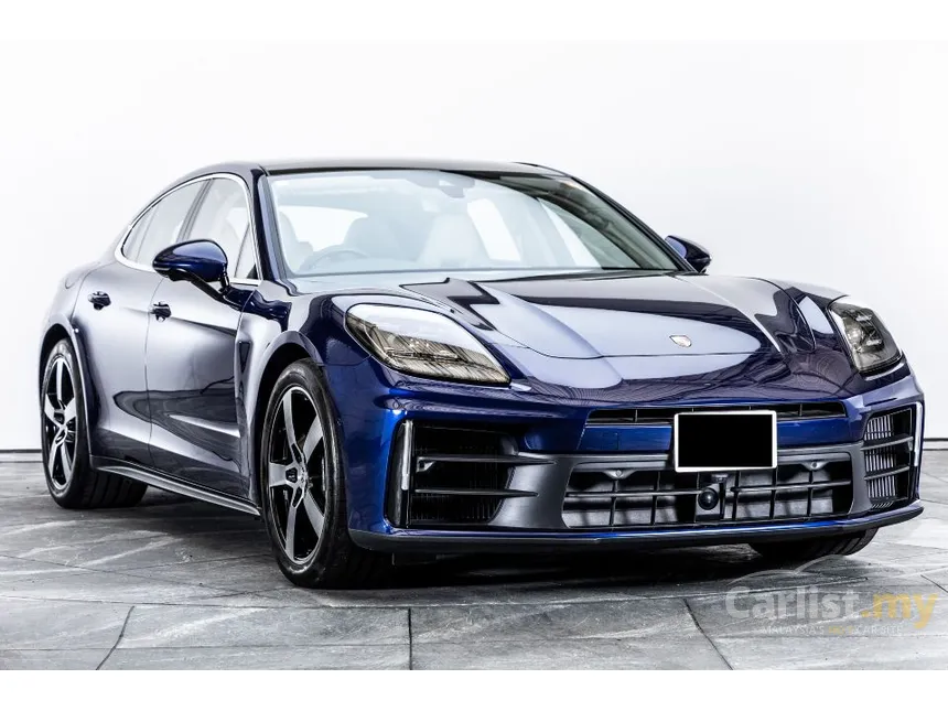 2024 Porsche Panamera Hatchback