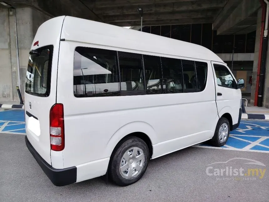 2010 Toyota Hiace Window Van Van