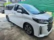 Recon 2020 Toyota Alphard 2.5 SC/ SUNROOF/ DIM / BSM/3 EYES LED/ 3BA MONITOR/ 2020 UNREGISTER