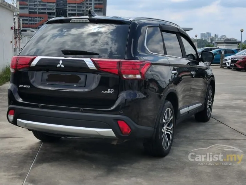 2019 Mitsubishi Outlander SUV