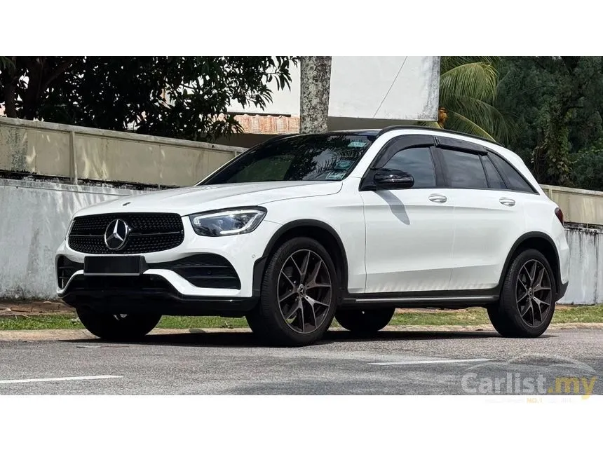 2022 Mercedes-Benz GLC300 4MATIC AMG Line SUV