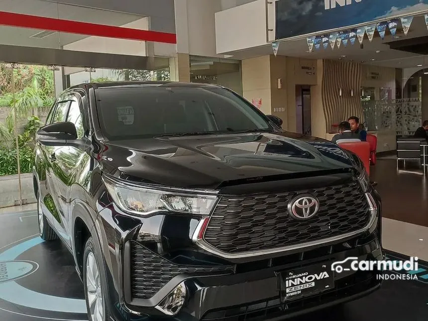Jual Mobil Toyota Kijang Innova Zenix 2024 V 2.0 di DKI Jakarta Automatic Wagon Hitam Rp 450.600.000