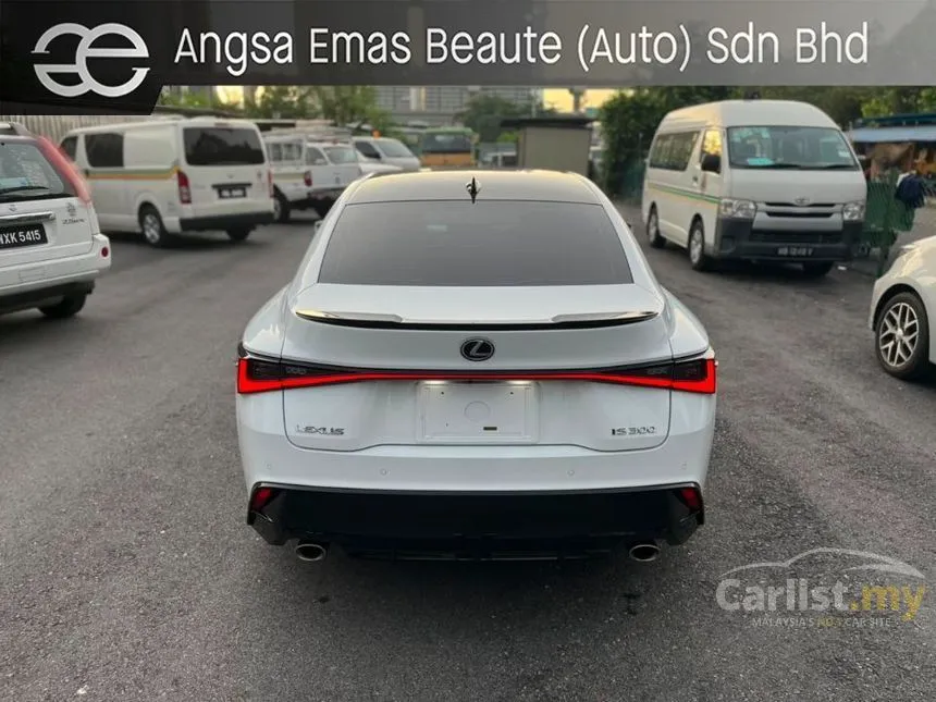 2021 Lexus IS 300 F Sport Sedan