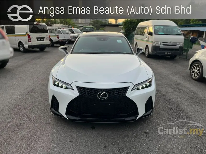 2021 Lexus IS 300 F Sport Sedan