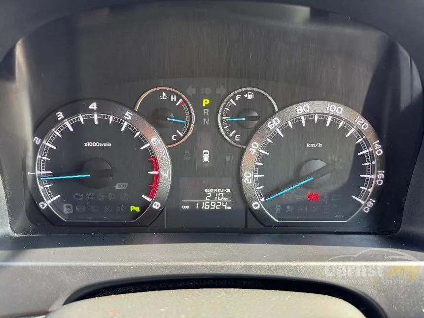 2012 Toyota Alphard SC MPV