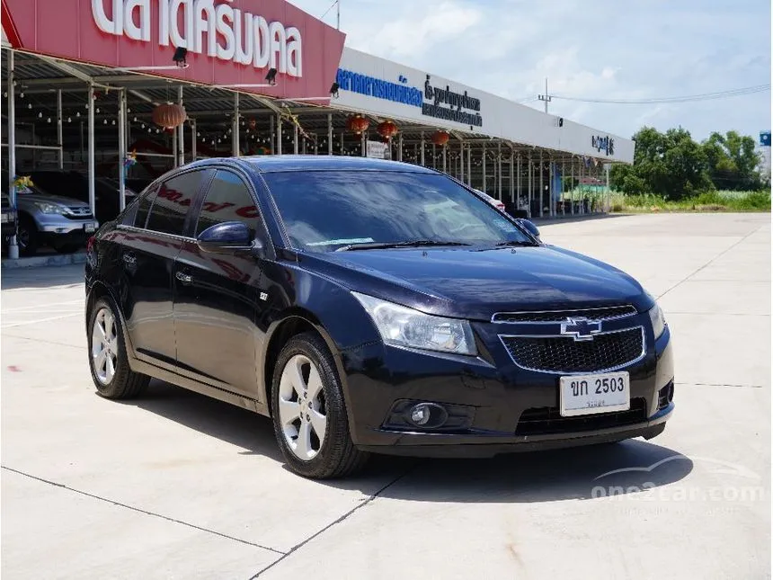 2011 Chevrolet CRUZE LTZ Sedan