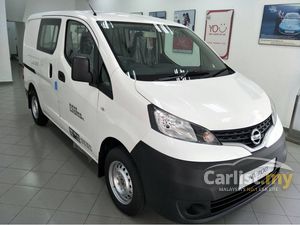 second hand nissan nv200 combi for sale