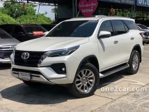 2020 Toyota FORTUNER 2.4 V SUV